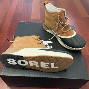 Sorel Women’s Out N About boots